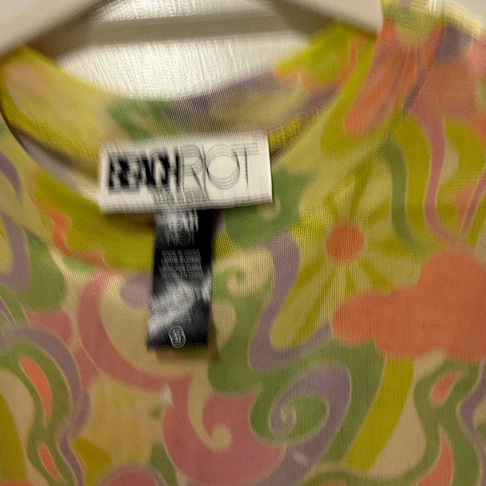 Beach Riot coverup - Picture 3 of 5